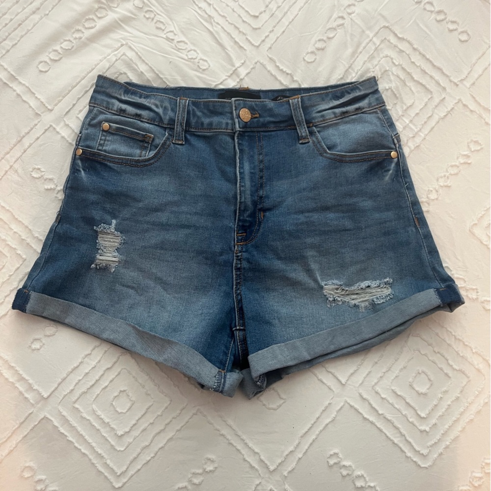 Kendell and Kylie Jean Shorts